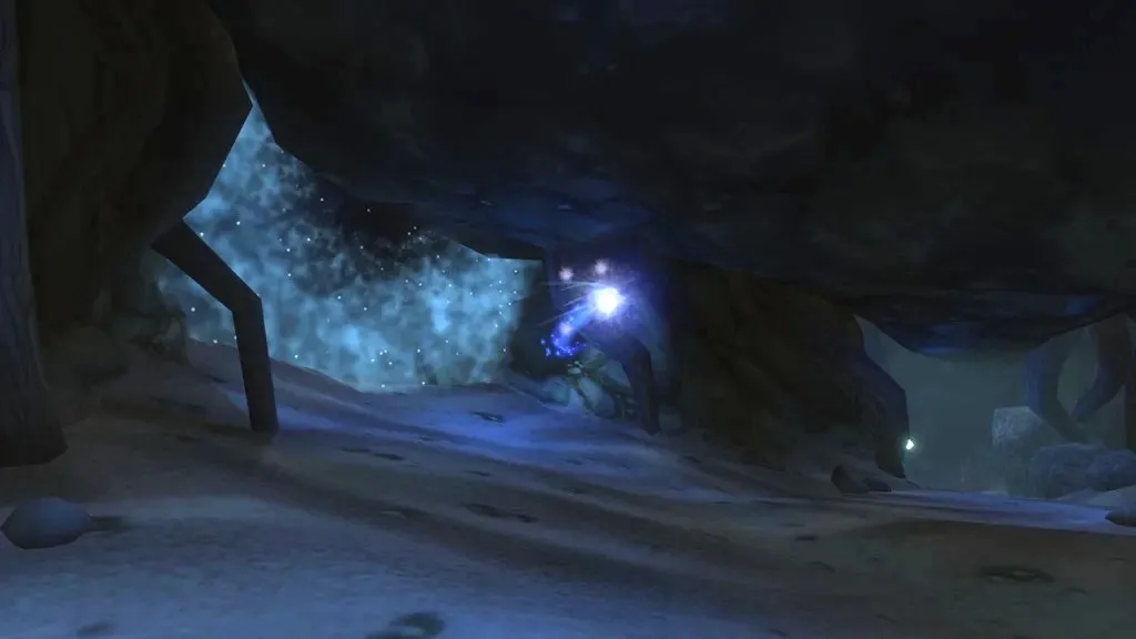 A dark cave in Blackfathom Deeps with the blue light of the portal, a screenshot from the beta of World of Warcraft: Forever